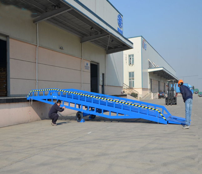 江苏移动式登车桥应用